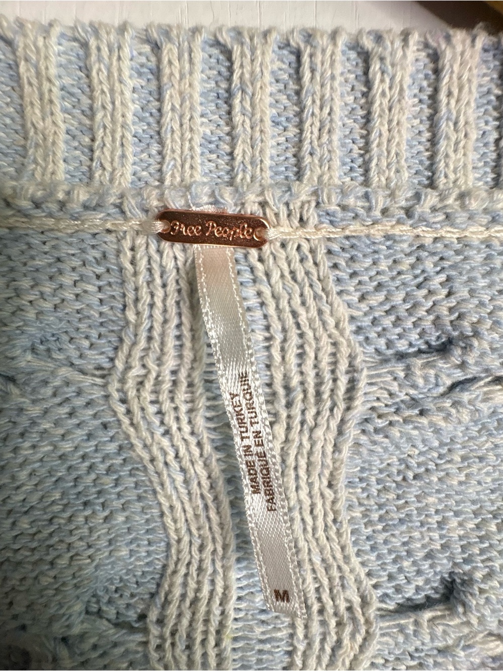 Free People NWT “On a Cloud” Cable Knit V-Neck Sweater Fisherman Boho Coastal - Picture 5 of 10